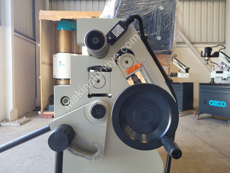ISITAN RST-M 1270X86 3 Toplu Silindir Bükme Makinesi
