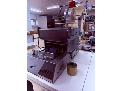 Candes Semi-Automatic Cigarette Wrapping Machine - 1