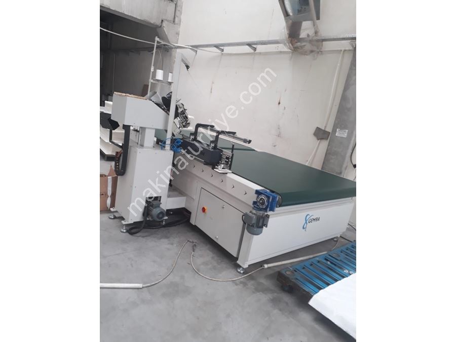Machine de fermeture automatique des bords de lit Gemba modèle 2020