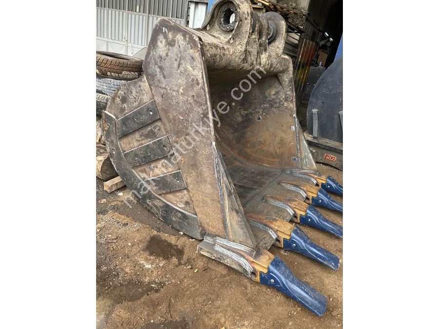 Seau d'excavateur Ecrin pour toutes marques et modèles selon le tonnage et les dimensions