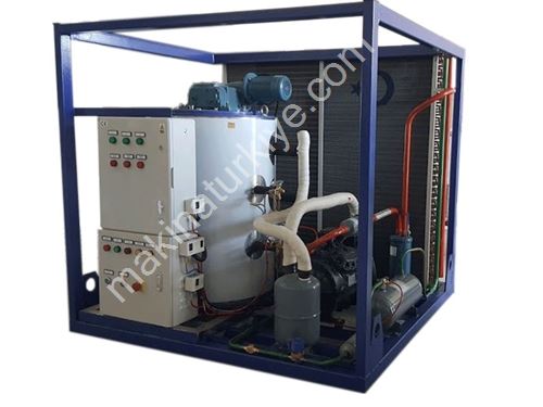 500 Kg/Gün Deniz Suyu Yaprak Buz Makinesi