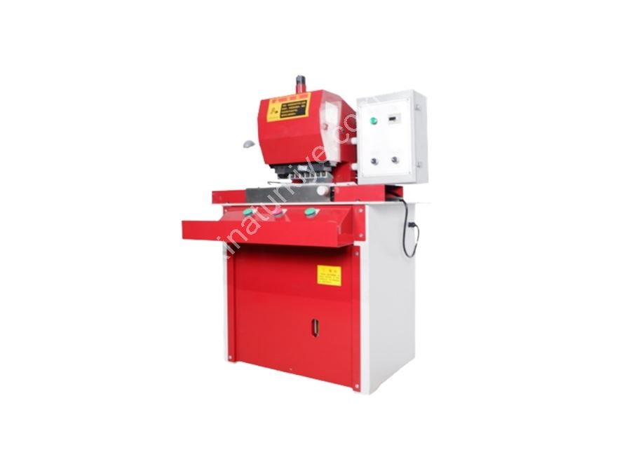 Machine à percer des trous en cuir pour ceintures