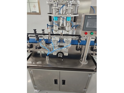 Bottle Cap Closing and Tightening Machine