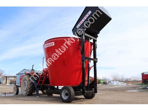 12 M³ Vertical Feed Mixing Machine