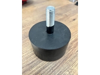 20x15x(6x20) Tek Civatalı Kauçuk Takoz