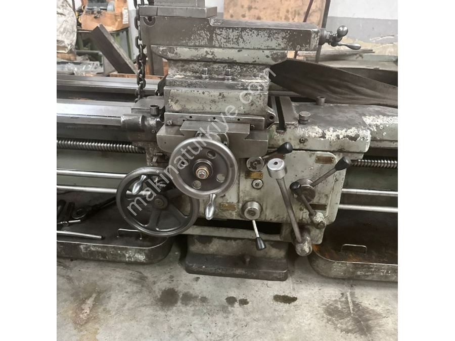 Progres Brand 2.5 Meter 1000 Diameter Universal Lathe