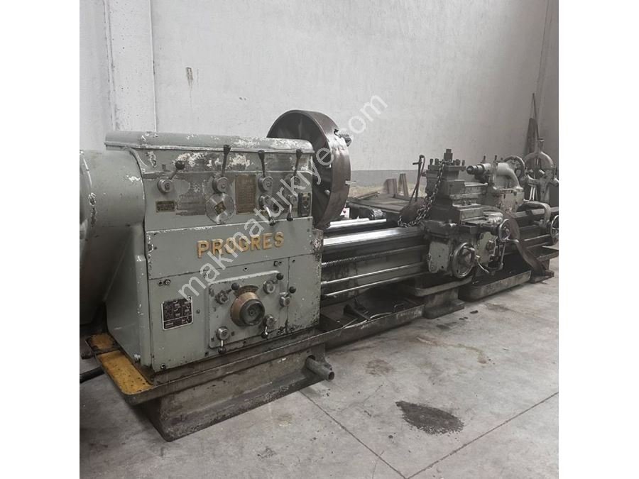 Progres Brand 2.5 Meter 1000 Diameter Universal Lathe