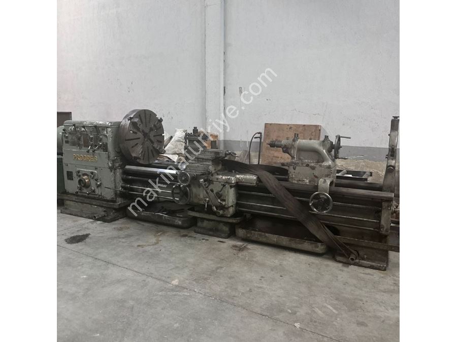 Progres Brand 2.5 Meter 1000 Diameter Universal Lathe