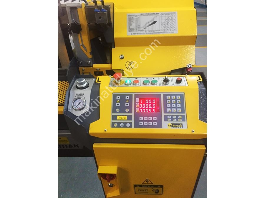 KME 280 Ekranlı Tam Otomatik Düz Kesim Şerit Testere Makinası