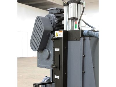 Lcs Pro 400 Yarı Otomatik Daire Testere Makinesi - 2
