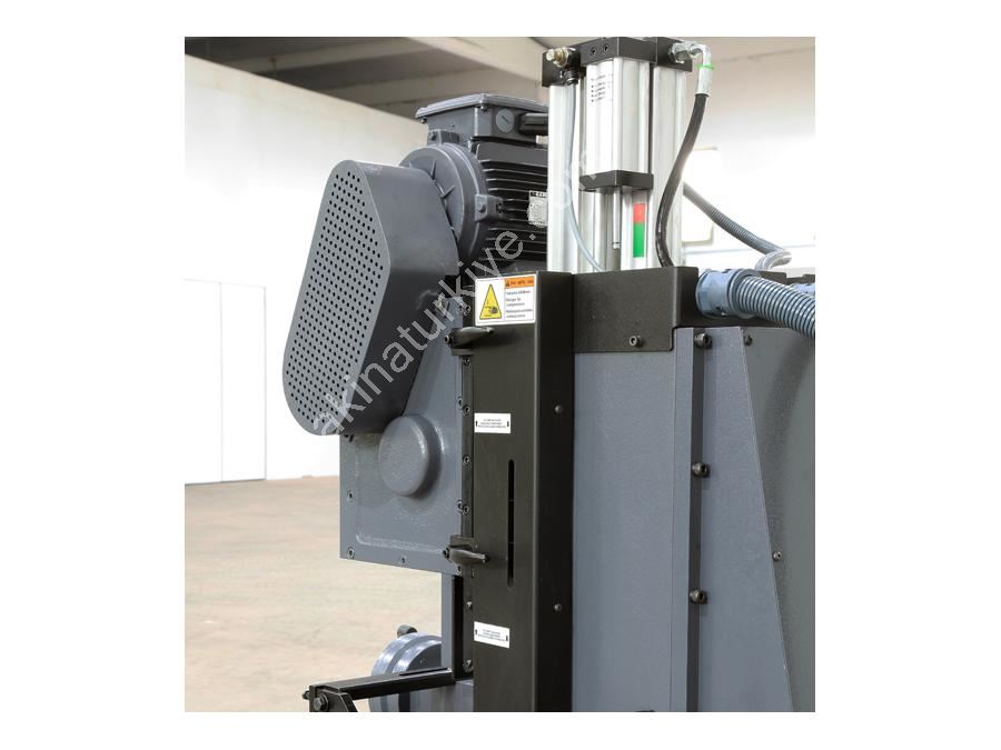 Lcs Pro 400 Yarı Otomatik Daire Testere Makinesi