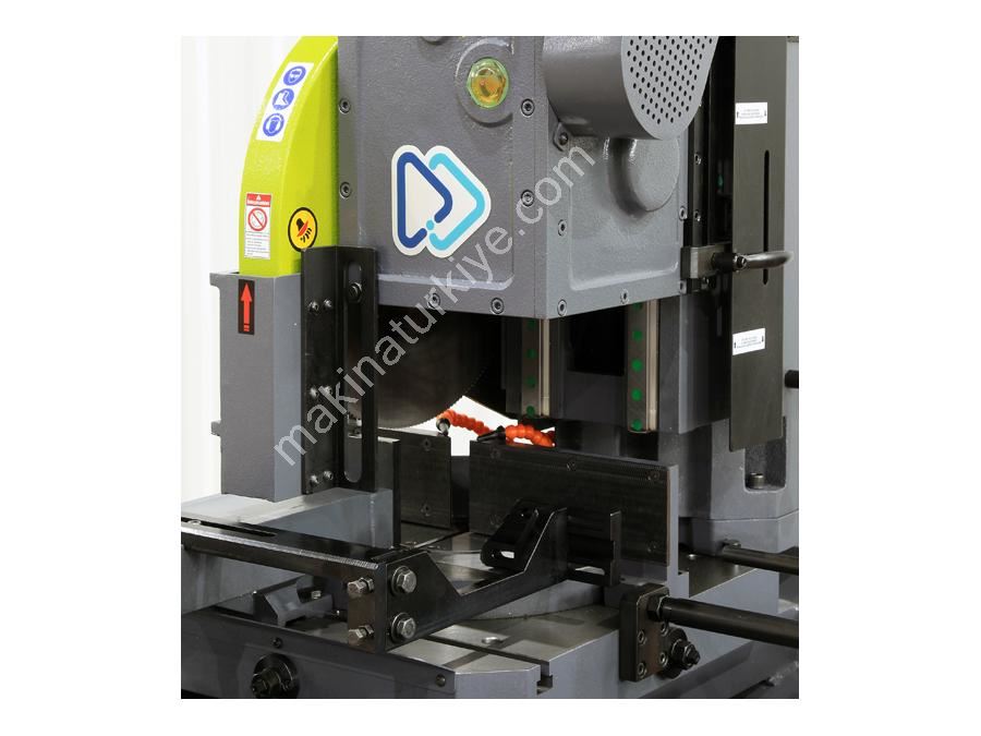Lcs Pro 400 Yarı Otomatik Daire Testere Makinesi
