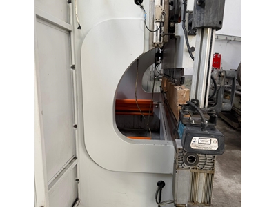 Ermaksan Brand 3 Meter 135 Ton 4 Axis CNC Hydraulic Press - 1
