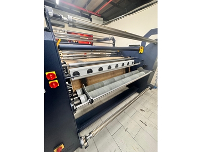 Machine de laminage de film - 1