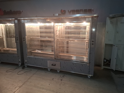 Coal Double Showcase Chicken &amp; Head Machine 24 Skewers 168/192 Capacity - 3
