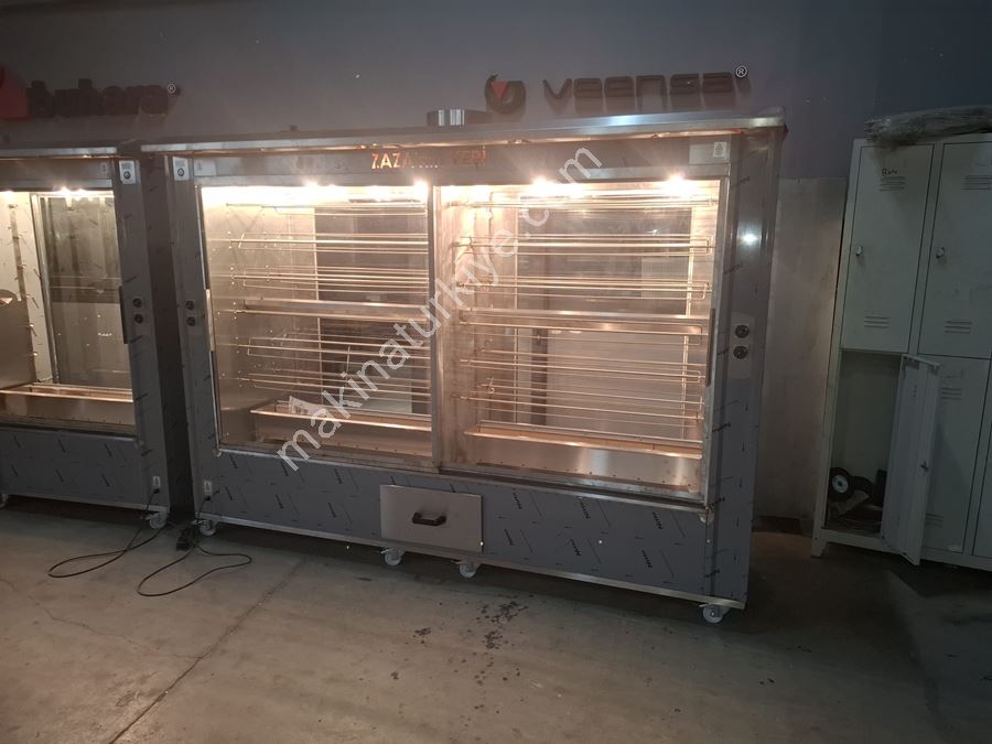 Coal Double Showcase Chicken &amp; Head Machine 24 Skewers 168/192 Capacity