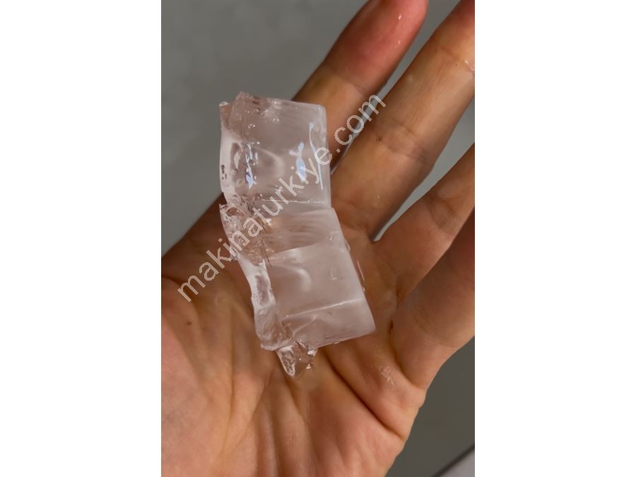 Günlük 3 Ton Kapasiteli Küp Buz Makinesi - Buz Ticareti Çok Kolay