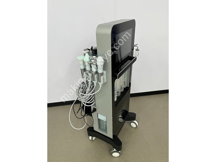 17-in-1 Hydra Facial Hautpflegegerät