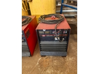 Lincoln Electric Idealarc Dc-1000 Endüstriyel Dc Çok Prosesli Kaynak Makinesi