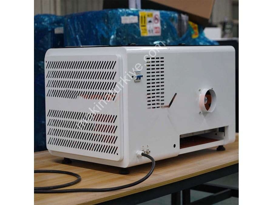 600 İle 800W Jpt Serisi Kompakt Masaüstü Fiber Lazer Kesim Ve Markalama Makinesi