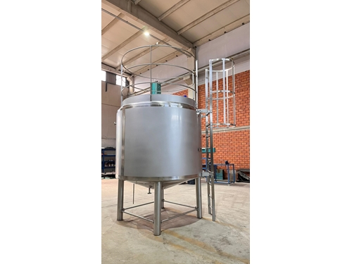 100 Ton Capacity Stainless Steel Milk Storage Tank
