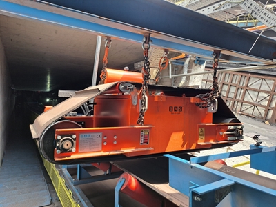 952x912x560 mm Ölçülü Elektromanyetik Bant Üstü Metal Separatör - 0