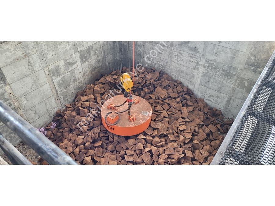 2.500 kg Kaldırma Kapasitesi Elektromanyetik Hurda Kaldırma Mıknatısı