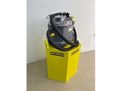 Karcher Puzzi 8/1 Professional Sofa & Carpet Cleaning Machine - 2