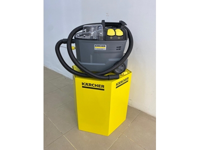 Karcher Puzzi 8/1 Professional Sofa & Carpet Cleaning Machine - 10