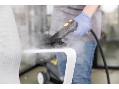 Karcher Puzzi 10/1 Профессиональная машина для стирки диванов и ковров - 4