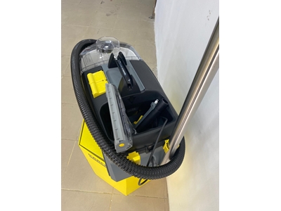 Karcher Puzzi 10/1 Профессиональная машина для стирки диванов и ковров - 10