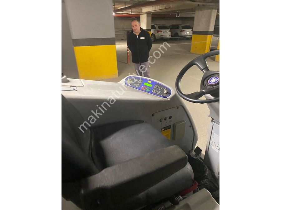 Nılfısk Br 1100 Binicili Zemin Temizleme Otomatı - 265 Litre!..