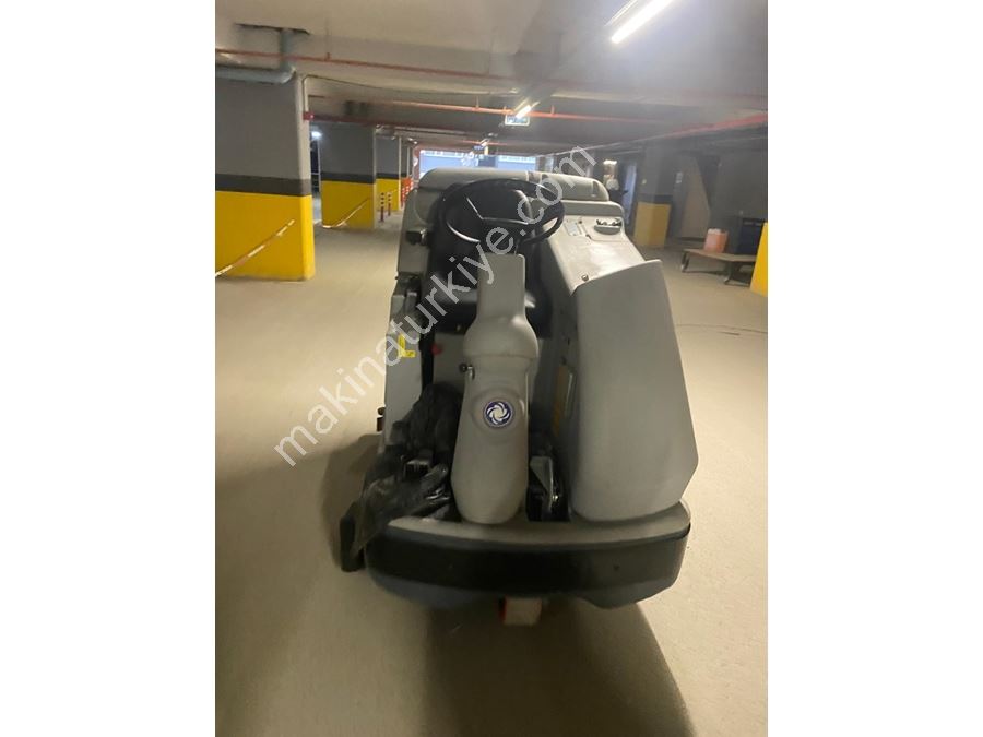 Nılfısk Br 1100 Binicili Zemin Temizleme Otomatı - 265 Litre!..