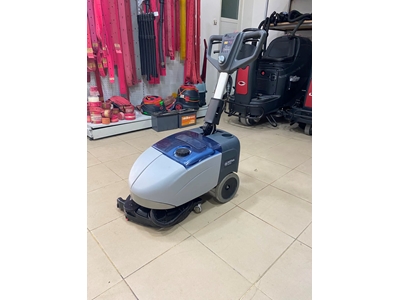Nilfisk Sc 351 Akülü Zemin Yıkama Ve Kurutma Makinesi - 6