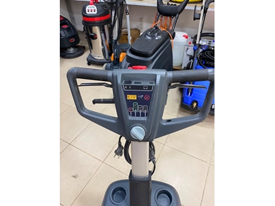 Nilfisk Sc 351 Akülü Zemin Yıkama Ve Kurutma Makinesi - 8