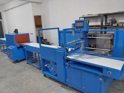Ozmerpack SSM 45 Full Otomatik Sürekli Kesim Shrink Ambalaj Makinası - 1