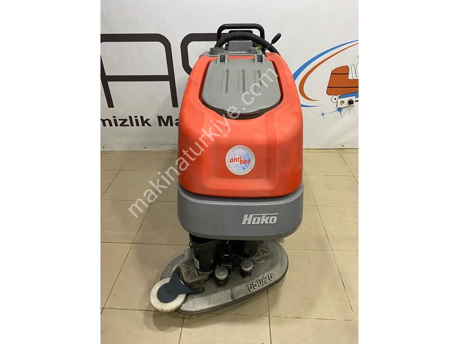 Has Makine'den - Hako B 70 Geniş Hacimli Endüstriyel Zemin Otomatı
