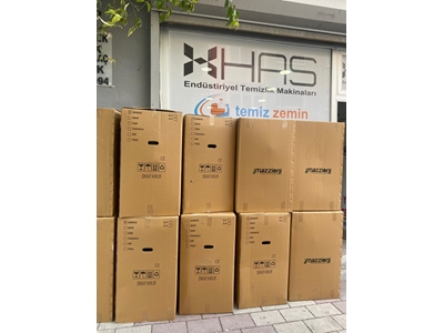 Mazzıonı - 3 Motorlu Endüstriyel Tip Islak&Kuru Vakum Makinesi - 11