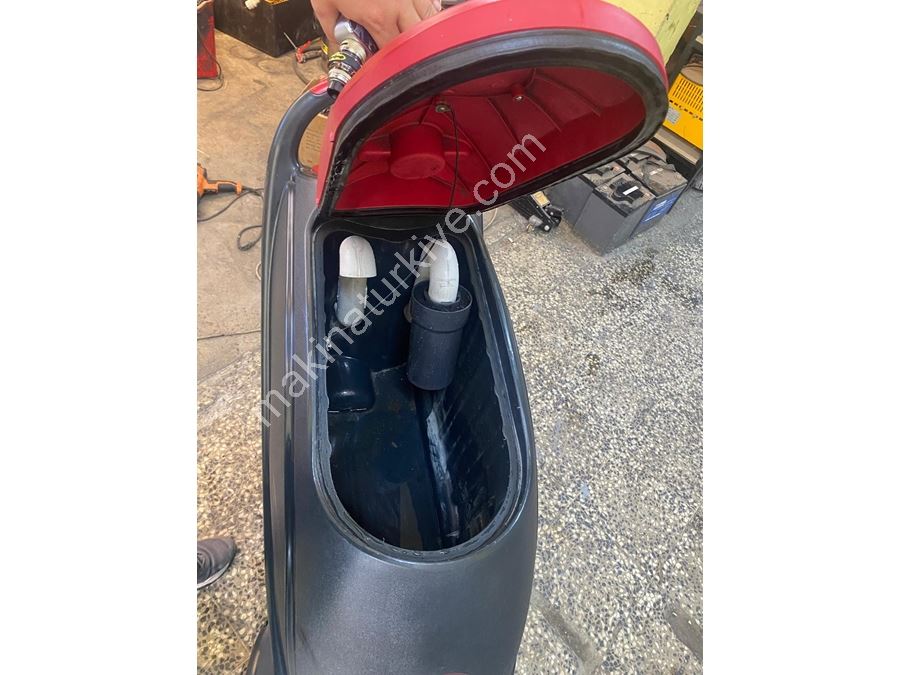 Viper As 510 - 40 Litre Akülü Temizlik Makinesi - Şok Fiyat!...