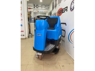 Binicili Temizlik Makinesi - Haftalık Kiralama - 4