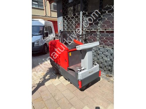 Hako B 910 Binicili Endüstriyel Zemin Otomatı