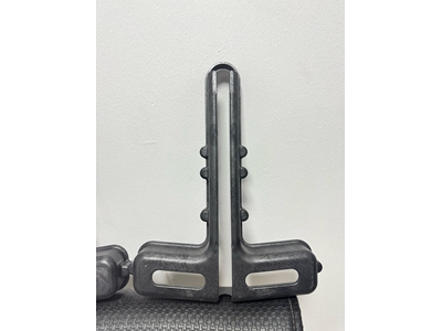 Protection de balle de baby-foot "T" en plastique du fabricant (1) - 1