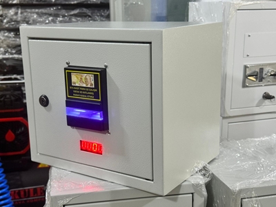 Kağıt Para İle Çalışan Çamaşır Makinesi Otomatı - 13