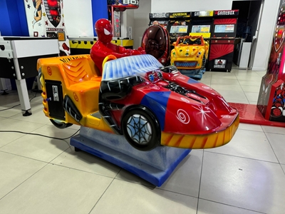 Örümcek Adam - Çocuk Oyun Makinesi - 7