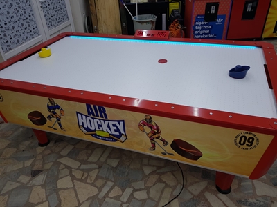 Air Hockey Table - Indoor - 2