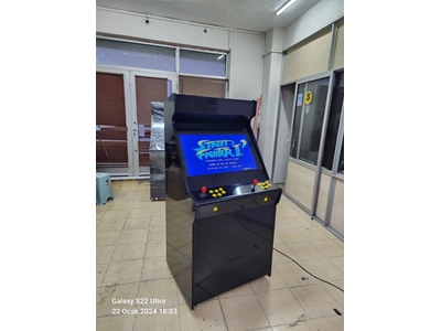 Black Dizayn Game Box - Mehrspielige 82 Zoll Arcade-Maschine - 18