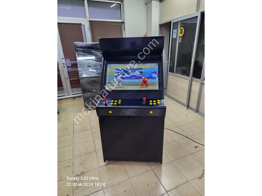 Black Dizayn Game Box - Mehrspielige 82 Zoll Arcade-Maschine