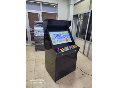 Black Dizayn Game Box - Mehrspielige 82 Zoll Arcade-Maschine - 4
