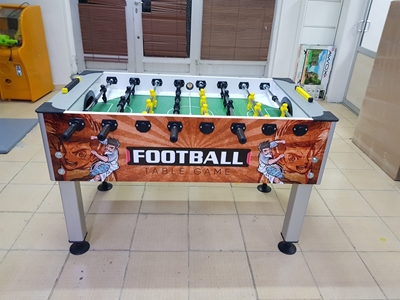 Table de baby-foot modèle Tornado - 1