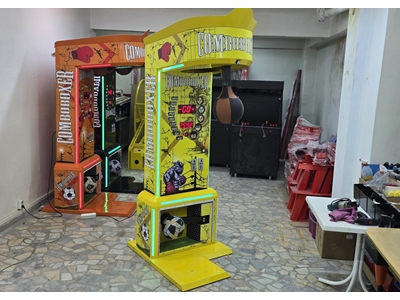 Machine à boxe combo à boîtier épais de couleur jaune - 4
